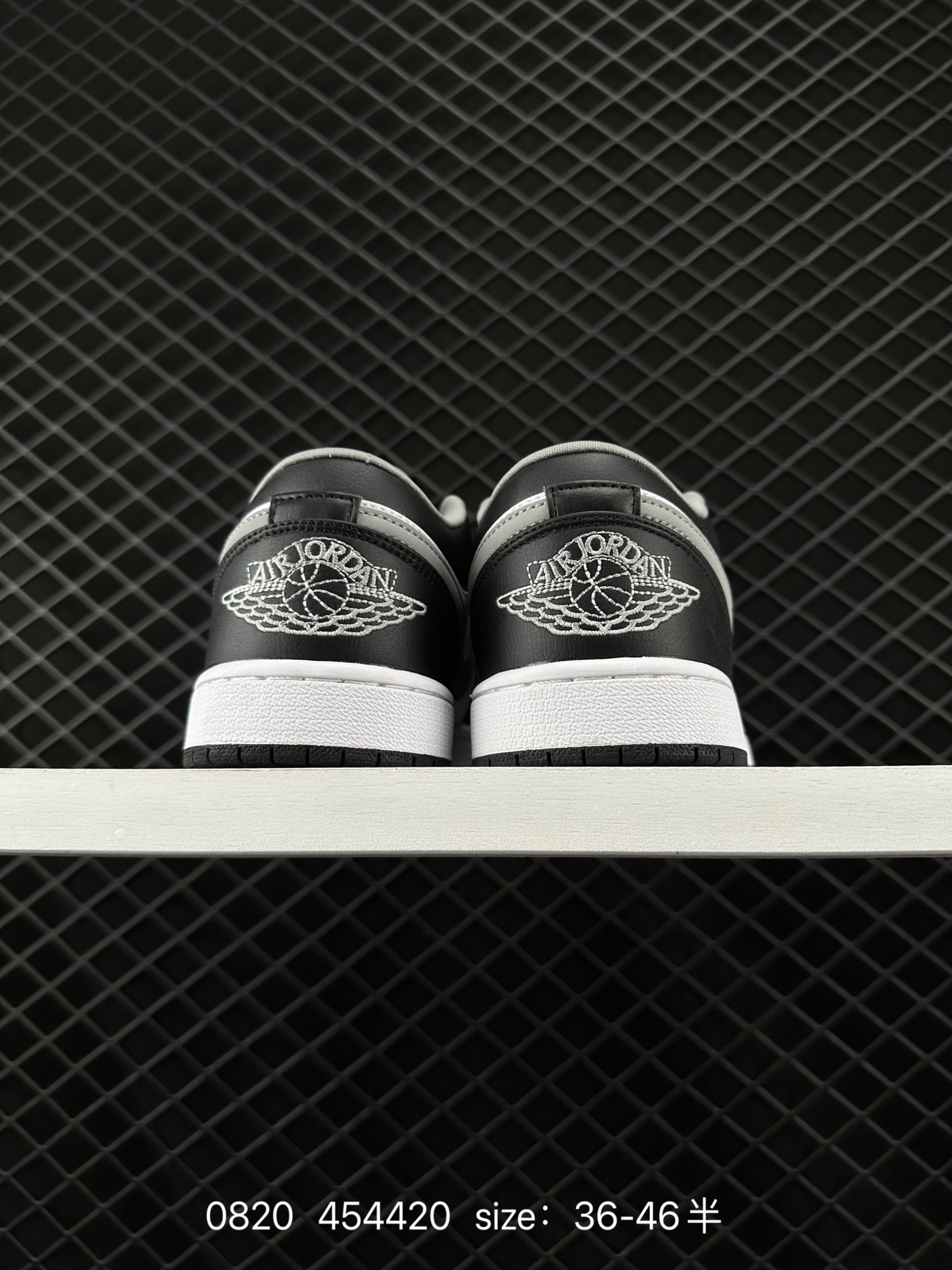 Air Jordan 1 Low AJ1